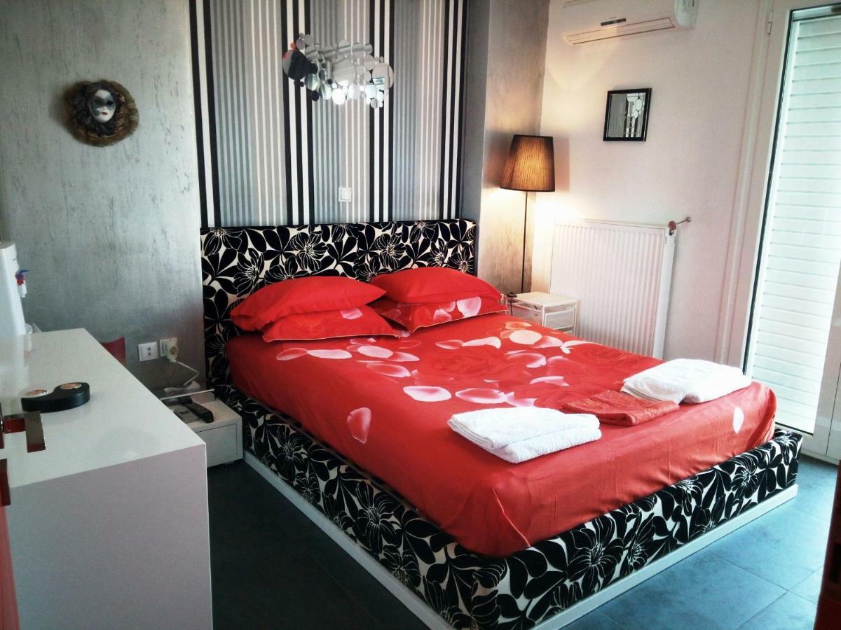 Апартаменты Greek Hospitality 2 Афины Экстерьер фото