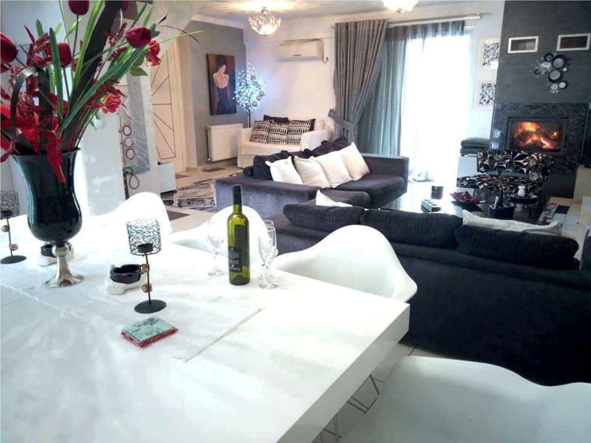 Апартаменты Greek Hospitality 2 Афины Экстерьер фото